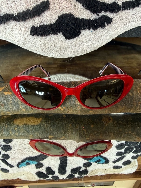 Jonathan Adler Accessories - Jonathan Adler Red Cat-Eye Sunglasses with Striped Temples